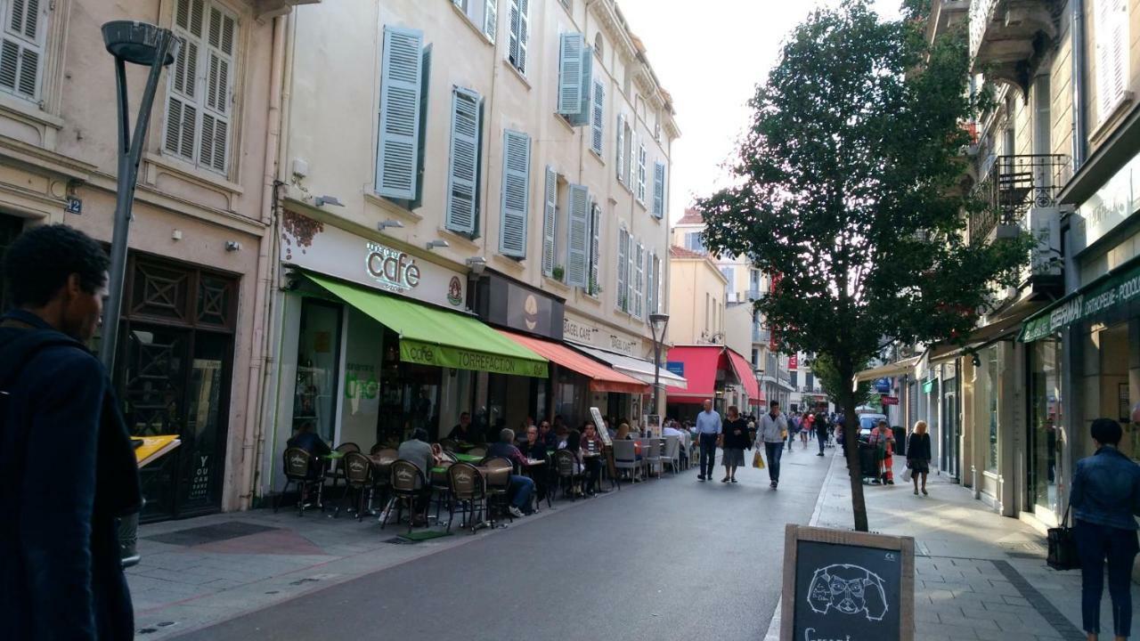 Cannes Hoche Palais Des Festivals Exterior foto