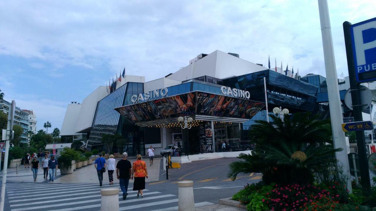 Cannes Hoche Palais Des Festivals Exterior foto